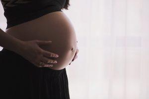 Massenentlassungen in Unternehmen können auch schwangere Arbeitnehmerinnen betreffen